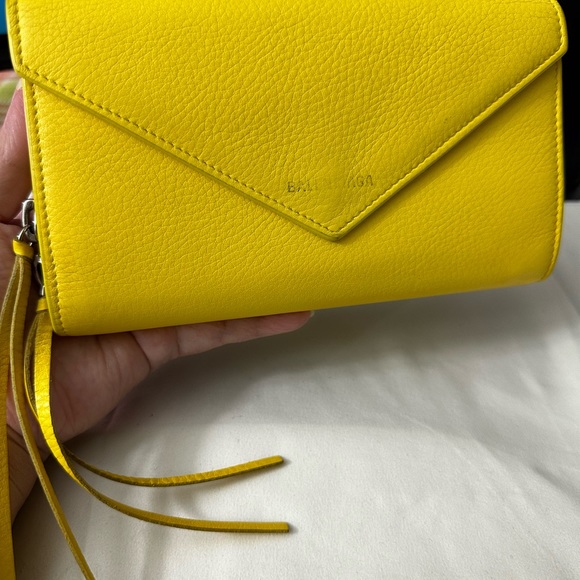Balenciaga Paper Manny Bi-fold Long Big Wallet Yellow - Picture 14 of 16